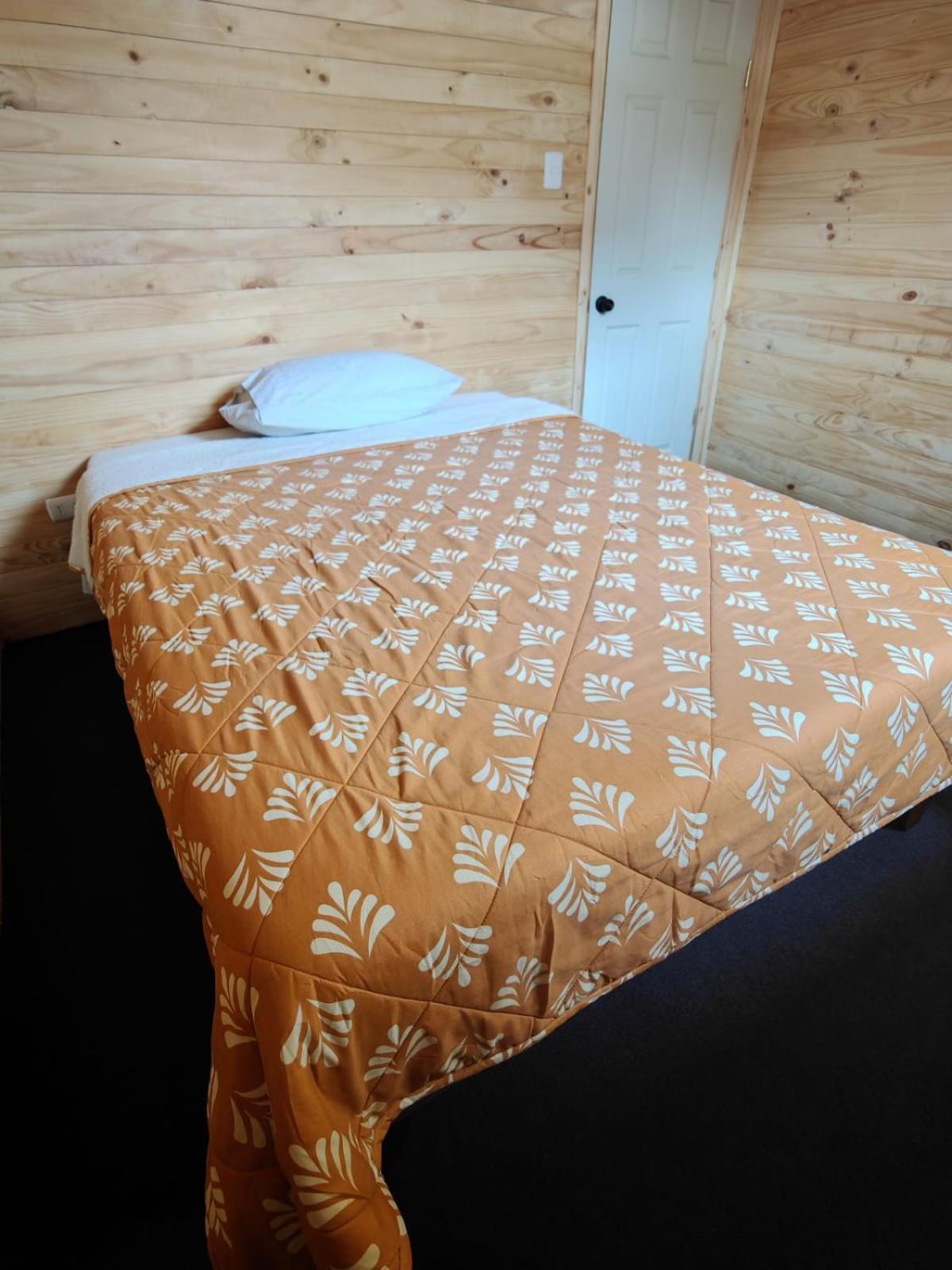 Verdeagua Hostal Chaiten Luaran gambar